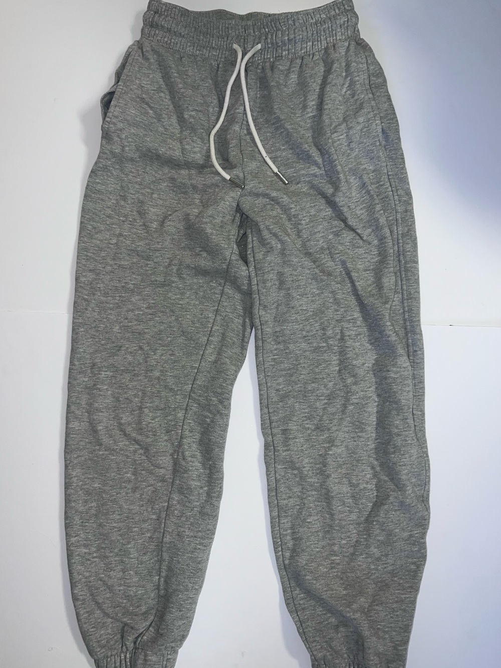 H&M Light Gray Basics Sweatshirt Lining Detail